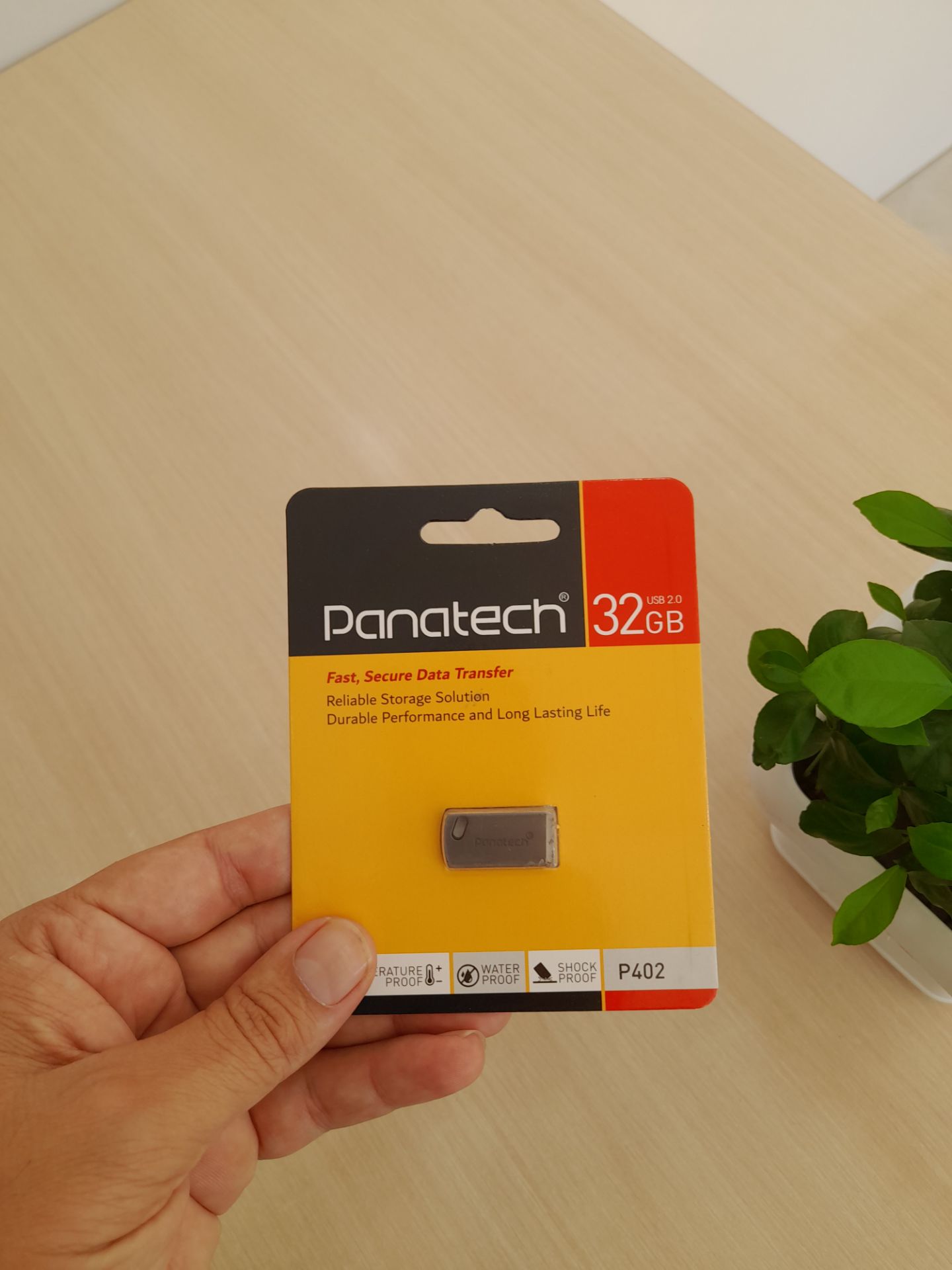 فلش مموری پاناتک P402 ظرفیت 32 گیگابایت USB2.0
