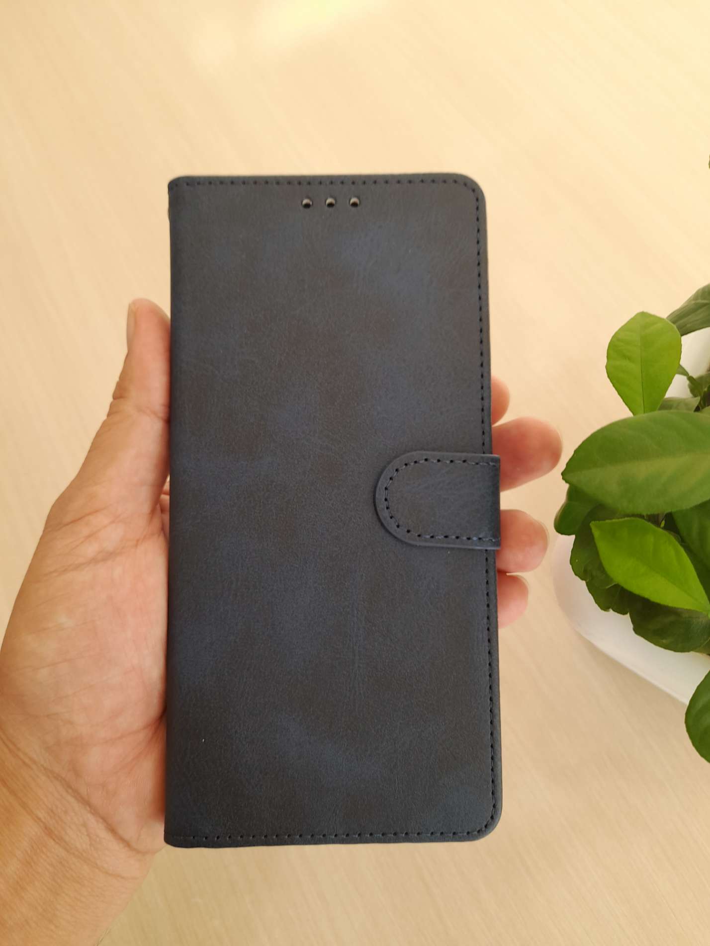 کیف کتابی مگنتی مناسب برای گوشی موبایل شیائومی Redmi 15C