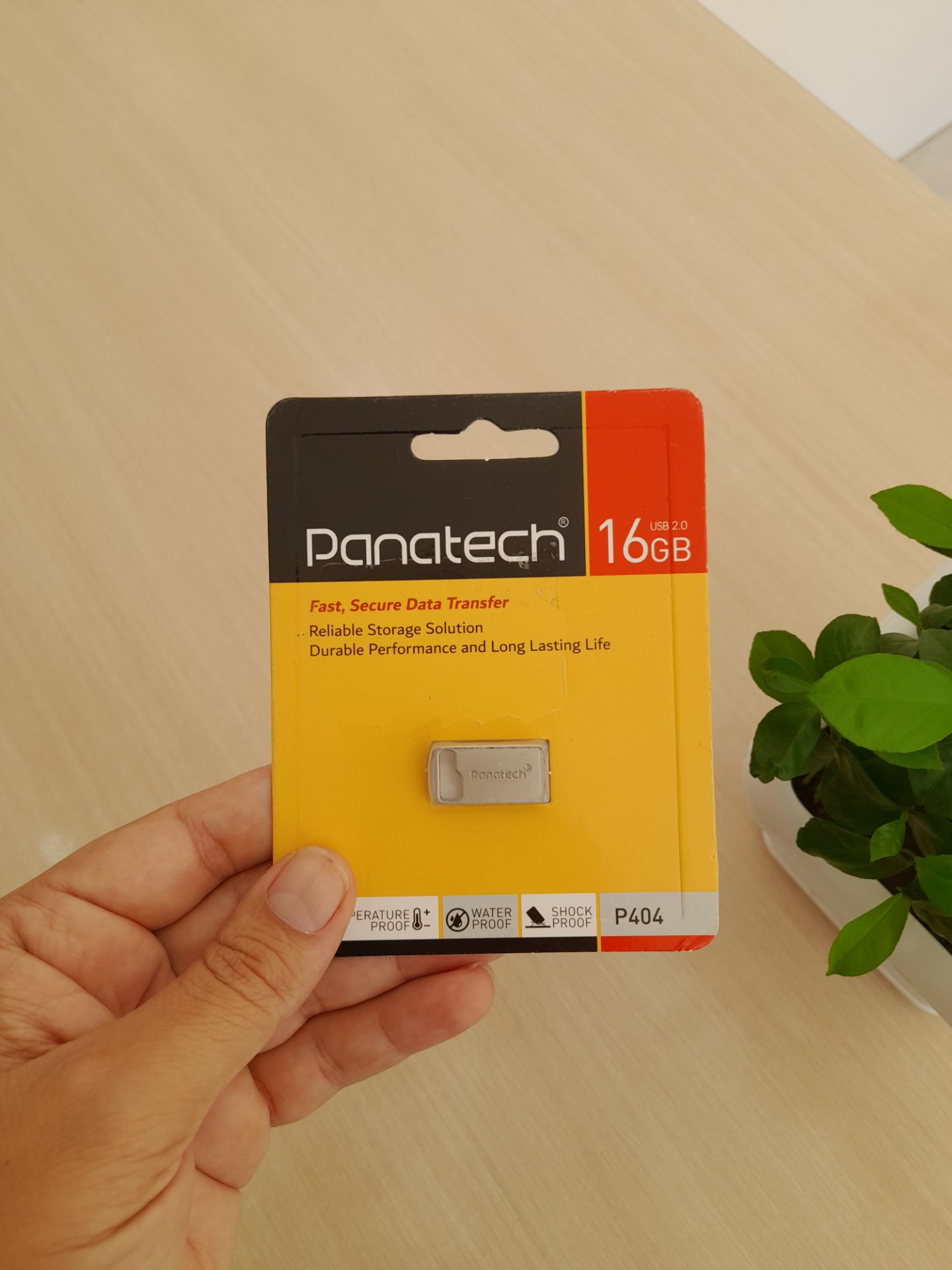 فلش مموری پاناتک P404 ظرفیت 16 گیگابایت USB2.0
